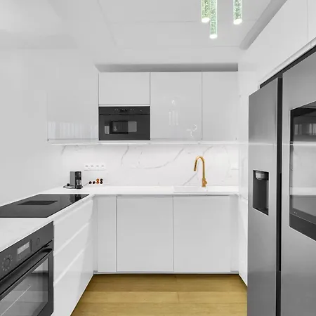 Skypark's Modern Apartment